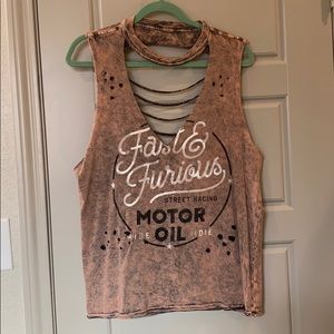 Buckle Tank